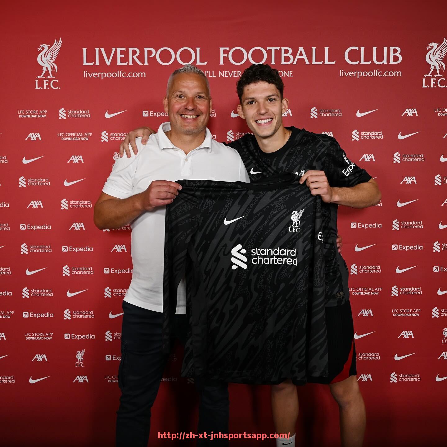 金年会app-NBA直播无插件：如何通过无插件方式观看NBA直播