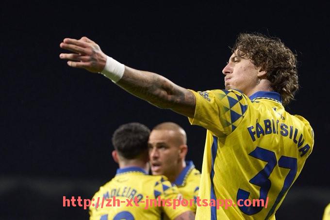 金年会app-英超球员顶薪情况及体育俱乐部财务分析