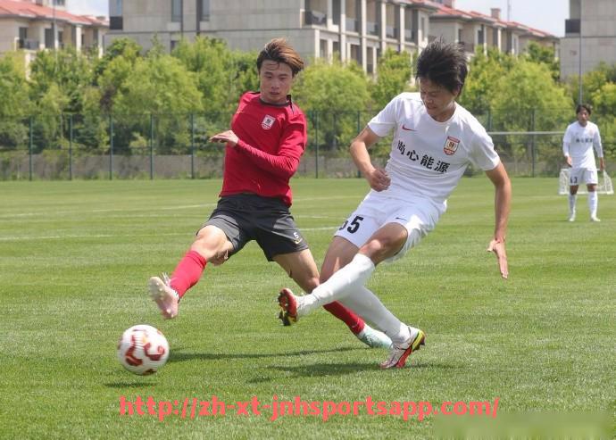 金年会app-世俱杯最远进球纪录：那些令人惊叹的长距离射门